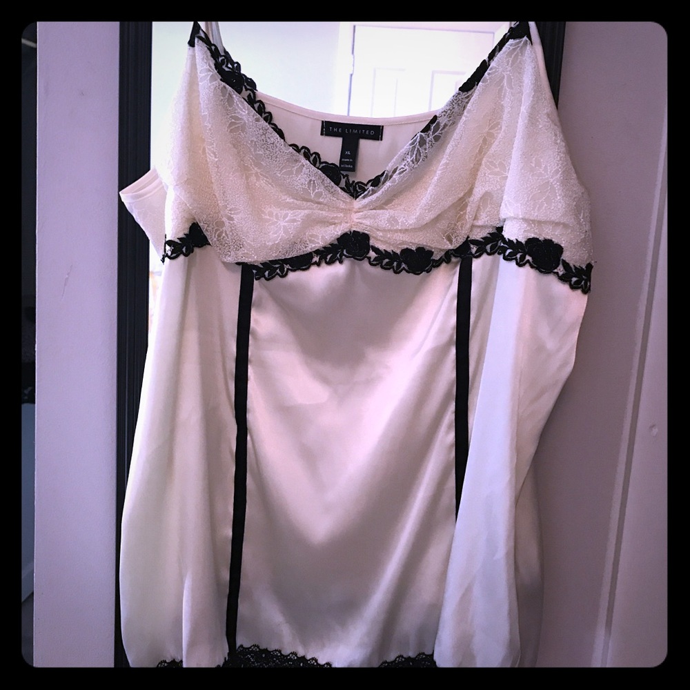 Limited Off White and Black Top